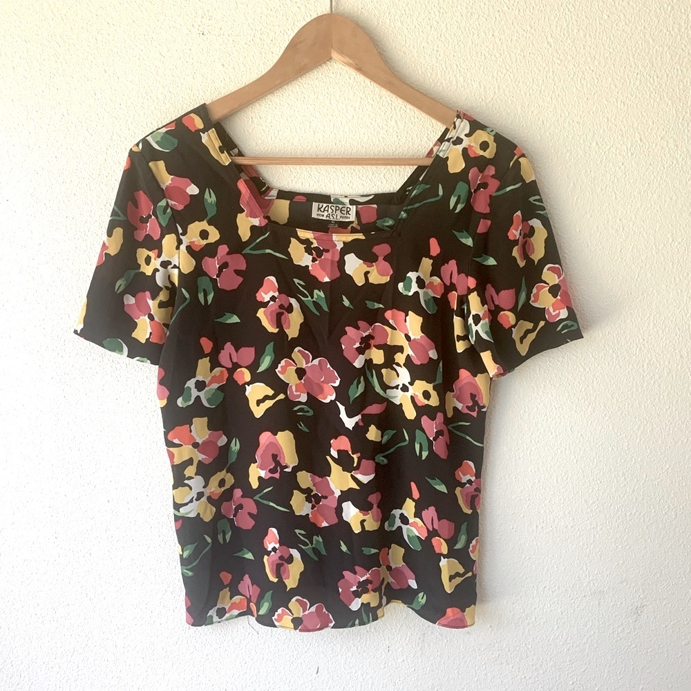 VTG floral blouse size 6M